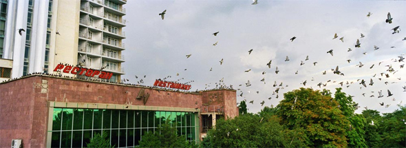 Sergey Bratkov, Peaceful City, 2009