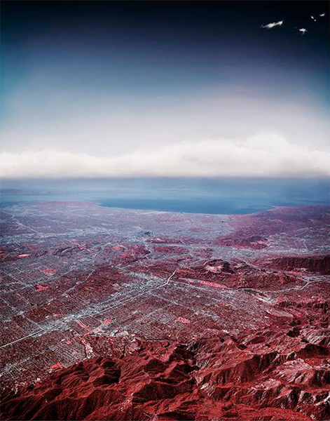 Florian Maier-Aichen, 100-Mile photograph, 2014 Florian Maier-Aichen, 100-Mile photograph, 2014