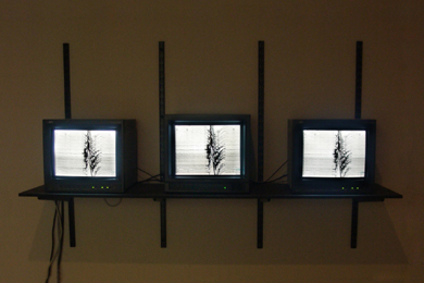 Headbang (installation shot)